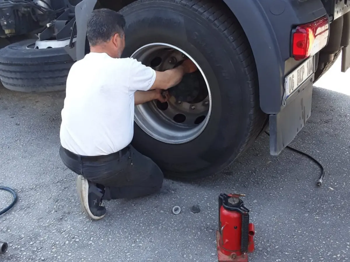 Güzelyurt Oto Lastikçi